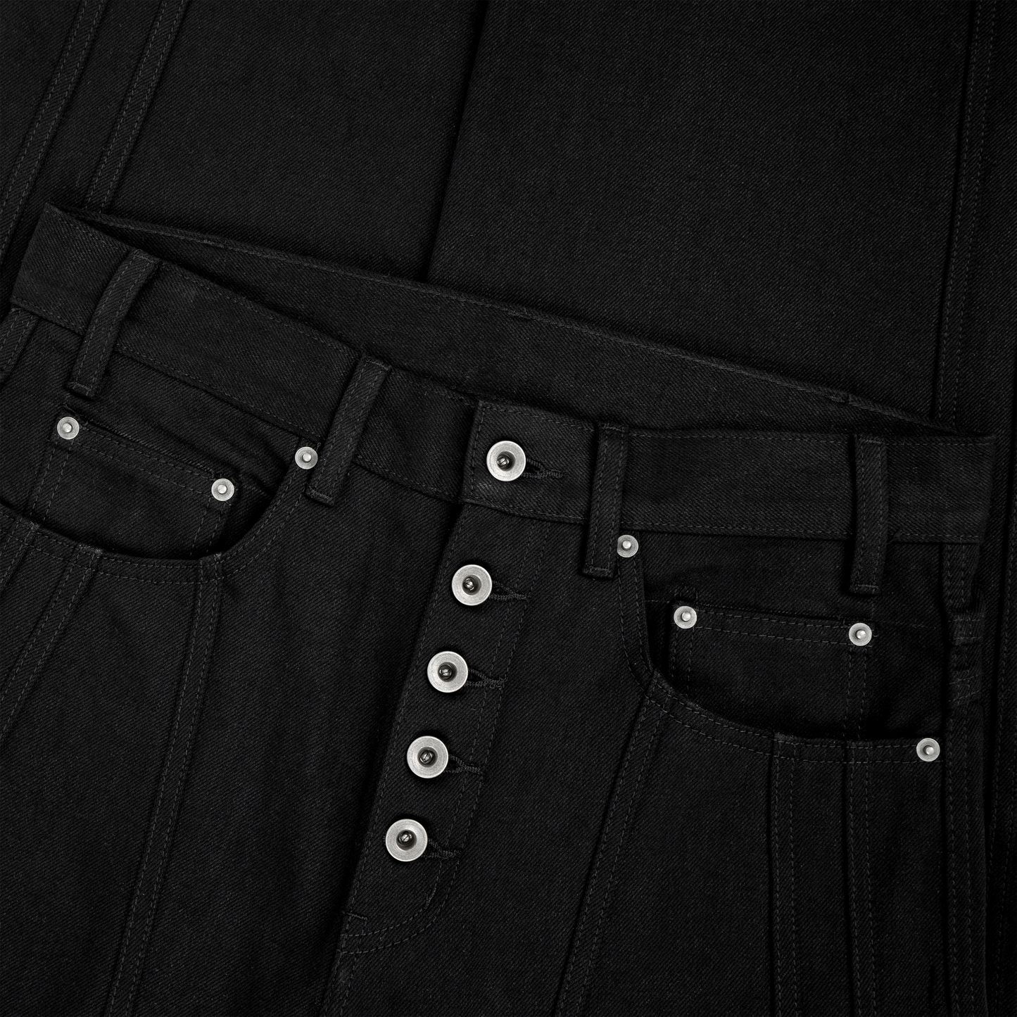 STRIPED DENIM (BLACK)